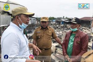 Bupati dan Wabup Tanjabtim Tinjua Kebakaran Menteng