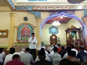 Wako Ahmadi Shalat Idul Adha Bersama Masyarakat di Masjid Baitunnur Sungai Liuk