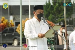 Sekda Tanjabtim Pimpin Upacara Peringatan Hari Santri