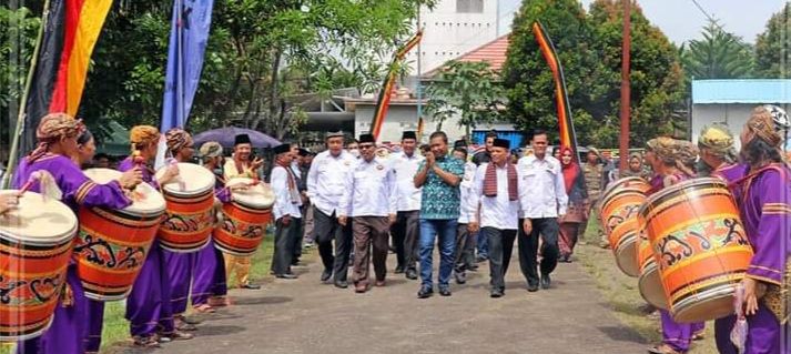 Bupati Romi Saat didampingi Tokoh Minang Seprovinsi Jambi.