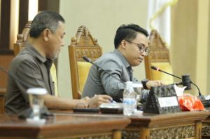 Esekutif Setujui Ranperda Inisiatif DPR Dibahas Lebih Lanjut.