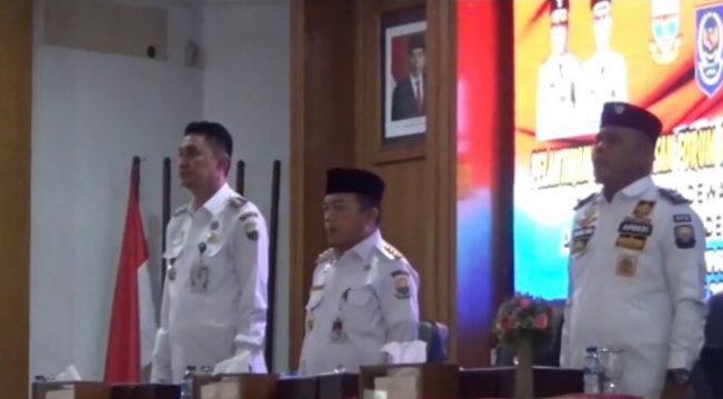 Gubernur Jambi Al Haris Saat menghadiri pelantikan DPC APDESI Muaro Jambi 