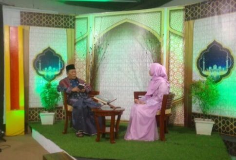 Wagub Jambi Abdullah Sani Saat Memaparkan Berpuasa yang baik 