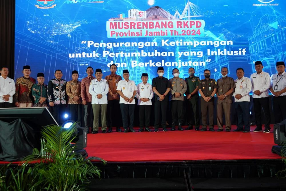 Gubernur Jambi Al Haris Fose Bersama Usai Musrenbang RKPD Provinsi Jambi Tahun 2024