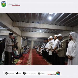 Wako Ahmadi Safari Ramadhan dan Lantik Pengurus MUI LPTQ & IPHI Kec.Sungai Bungkal