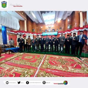 Wawako Antos Hadiri HUT Ke - 110 Kabupaten Solok 