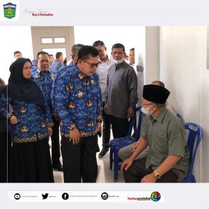 Wako Ahmadi Pantau Pemeriksaan Kesehatan Jemaah Calon Haji Kota Sungai Penuh.