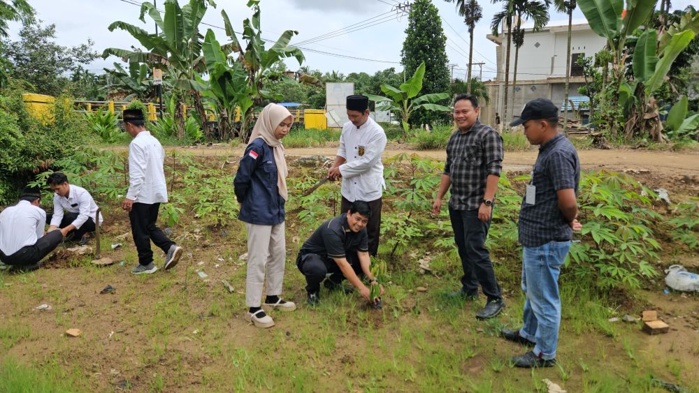 KPU Galakan Penanaman Pohon 