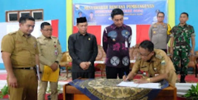 Wakil Ketua 2 DPRD Muaro Jambi Ahmad Haikal Saat Hadiri Musrenbang Kecamatan Maro Sebo