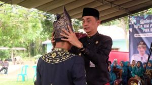 Pj Bupati Muaro Jambi Hadiri Pelantikan Pemangku Adat Melayu Desa