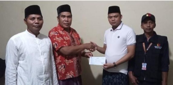 Ketua dprd Muaro Jambi Terima Surat Undangan mengunakan Hak Suara 