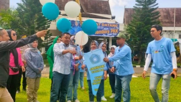 Pembukaan Jambore PKK ditandai pelepasan balon 