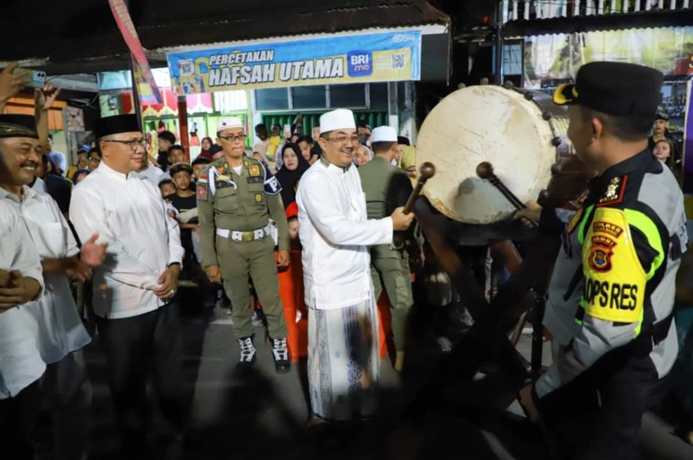 Bupati Drs. H
 Anwar Sadat, M.Ag Saat Membuka Acara