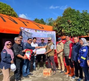 SKK Migas-KKKS Salurkan Bantuan bagi Korban Banjir dan Longsor di Sumatera Barat