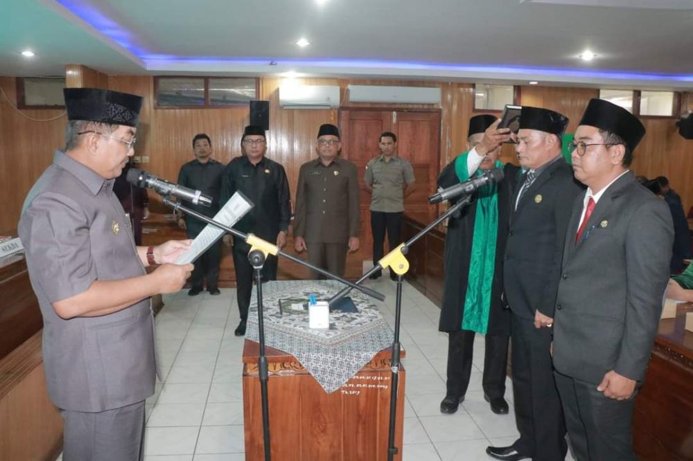 https://enewstime.id/read/2024/07/01/5785/bupati-tanjabbar-sambangi-rsud-berikan-doa-dan-semangat-pasien-yang-dirawat/