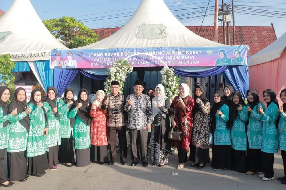 Bupati Tanjabbar Buka Pencanangan Bulan Serengkuh Dayung Serentak ke Tujuan