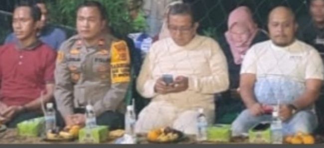 Plt Bupati Tanjabtim H. Robby Nahliansyah, S.H Menyaksikan Pertandingan 