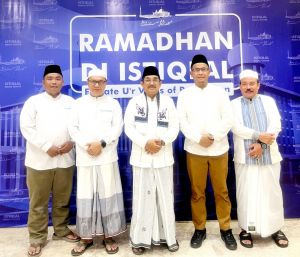 Dihadapan Para Menteri, Anwar Sadat Sampaikan Ceramah di Masjid Nasional Istiqlal Jakarta