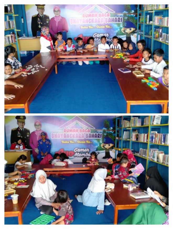 Sejumlah siswa SD dan TK saat berkunjung ke Rumah Baca Bhayangkara Bahari Kecamatan Kuala Jambi yang didirikan oleh Ditpolairud Polda Jambi