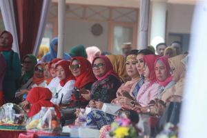 RAHIMA: PARADE PKK JAMBI TAMPILKAN KEARIFAN LOKAL   