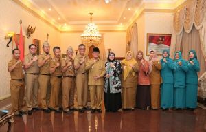 Wawancarai Calon Camat Teladan, Ini Pesan Gubernur Fachrori 