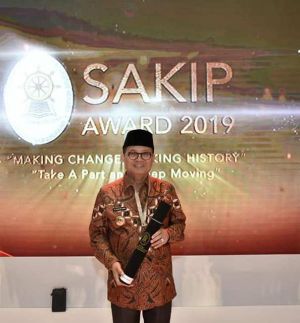 PEMPROV JAMBI RAIH PREDIKAT B SAKIP   