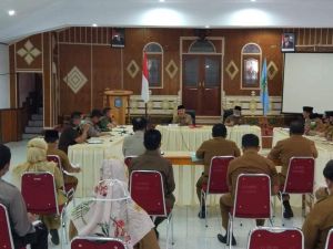 Bupati Kerinci, Pimpin Rapat Evaluasi Tim Gugus Tugas Covid 19