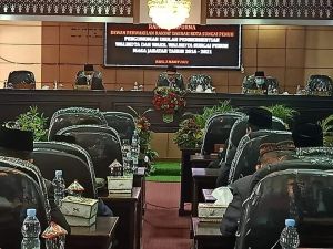 DPRD Sungaipenuh Gelar Paripurna Pengumuman Usulan Pemberhentian Wako-Wawako periode 2016-2021