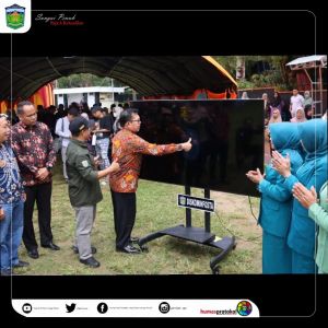 Wako Ahmadi Resmi Lauching Internet Gratis Diarea Lapangan Merdeka
