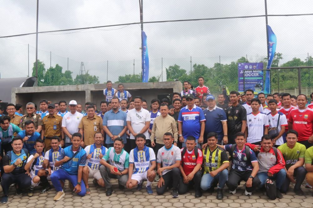 Gubernur Jambi Al Haris Fose Bersama 