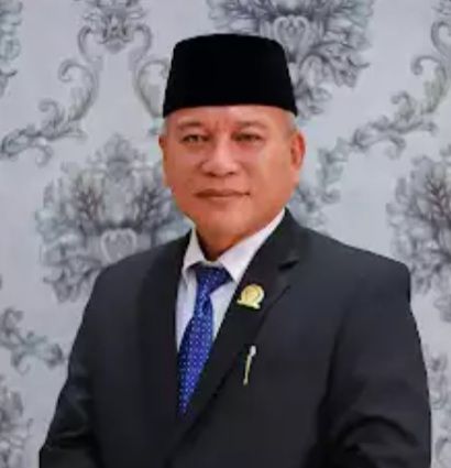 Ketua DPRD Muaro Jambi Aidi Hatta 
