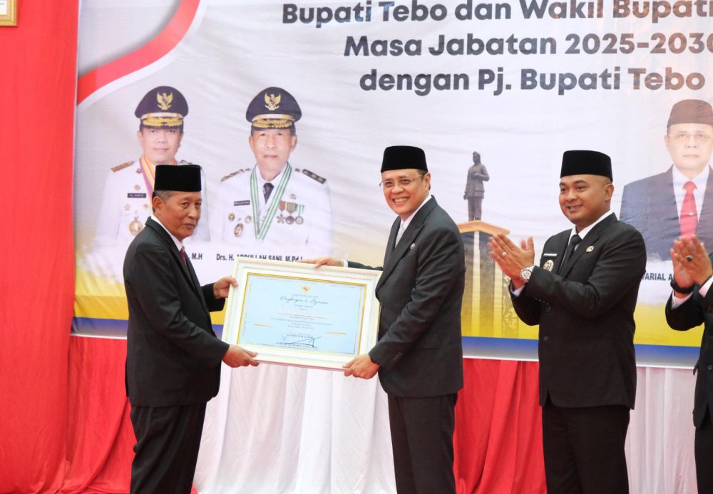 Wagub Jambi Abdullah Sani 