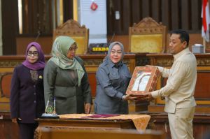 Sampaikan LKPJ Kepala Daerah, DPRD Tanjabtim gelar Paripurna 