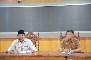 Bupati Tanjab Barat Pimpin Rapat Tindak Lanjut Instruksi Presiden Prabowo Terkait Sampah Nasional
