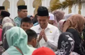 Melepas JCH, Wabup Muslimin Pesan Jaga Kesehatan