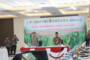 Hadiri Rakor Ketahanan Pangan, Wagub Sani Tegaskan Pentingnya Sinergitas Lintas Sektoral
