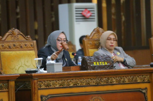 DPRD Tanjabtim Sampaikan Pandangan Umum Fraksi 