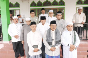 Safari Jumat di Pembengis, Bupati Anwar Sadat Bawa Kabar Baik Pembangunan untuk Warga