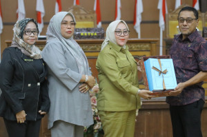 DPRD Tanjabtim Gelar Paripurna Penyampaian Nota Keuangan RAPBD-P 2025