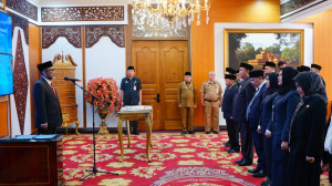 Sekda Sudirman Lantik Pejabat Administrator, Pengawas, dan Fungsional di Lingkup Pemprov Jambi   