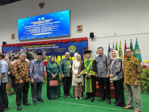 Wabup Katamso Hadiri Pengukuhan Profesor Putra Asal Tanjab Barat di Universitas Riau