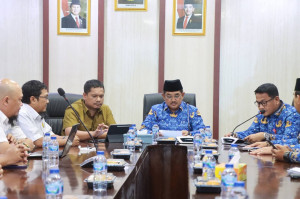 Bupati Anwar Sadat Pimpin Rakor Pembangunan Jargas Rumah Tangga di Tanjab Barat