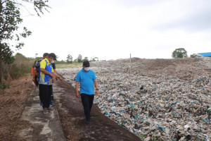 Respons Arahan Presiden soal Darurat Sampah, Bupati Tanjab Barat Tinjau Langsung TPA Lubuk Terentang