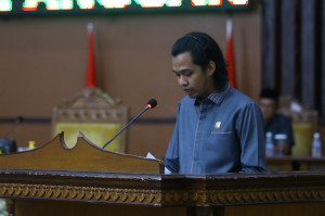 “Apresiasi Sekaligus ‘Peringatan Keras’: Fraksi Demokrasi Keadilan Minta LKPJ 2025 Tak Sekadar Administrasi, Tapi Berdampak Nyata!”