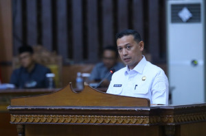 Eksekutif Jawab Pandangan Dewan Tanjabtim Terkait LKPJ 2025