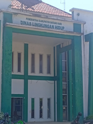 Disinyalir Pembelian BBM Armada Persampahan DLH Batang Hari Dimanipulasi 