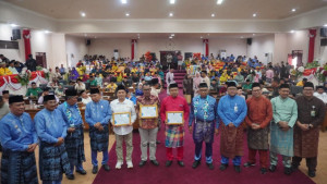 PetroChina Serahkan Program CSR Bidang Pendidikan dan UMKM